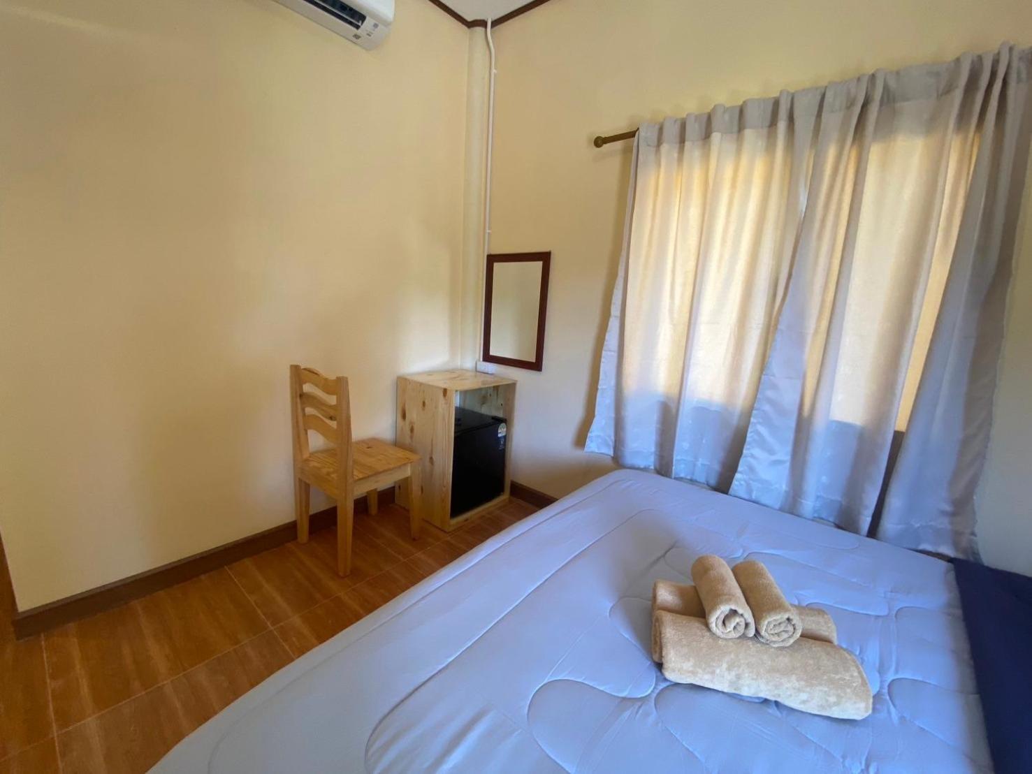 Baan Panseng Bungalow Ko Kut Exterior foto