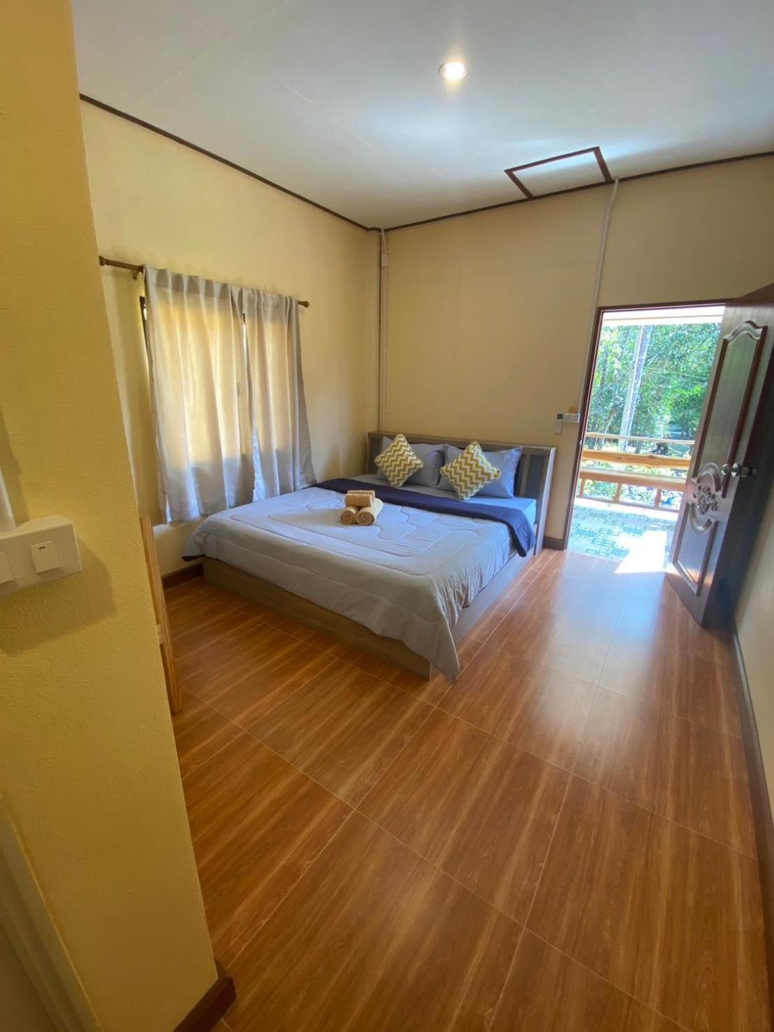 Baan Panseng Bungalow Ko Kut Exterior foto